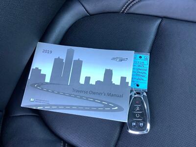 2019 Chevrolet Traverse Premier   - Photo 36 - Crest Hill, IL 60403