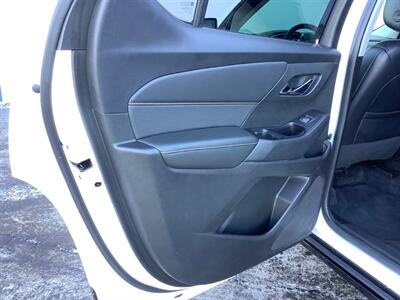 2019 Chevrolet Traverse Premier   - Photo 26 - Crest Hill, IL 60403