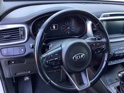 2018 Kia Sorento LX   - Photo 15 - Crest Hill, IL 60403