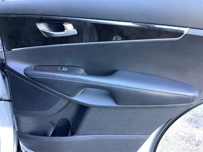 2018 Kia Sorento LX   - Photo 26 - Crest Hill, IL 60403