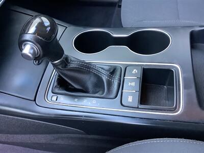 2018 Kia Sorento LX   - Photo 13 - Crest Hill, IL 60403