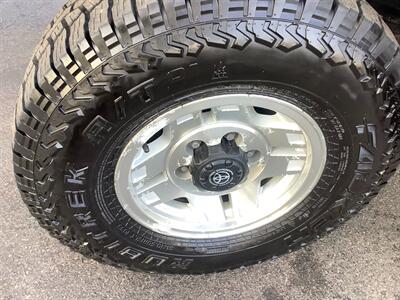 1992 Toyota 4Runner SR5 V6   - Photo 46 - Crest Hill, IL 60403