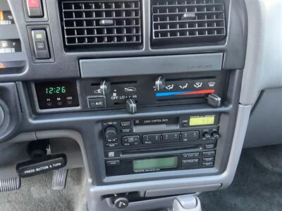 1992 Toyota 4Runner SR5 V6   - Photo 13 - Crest Hill, IL 60403