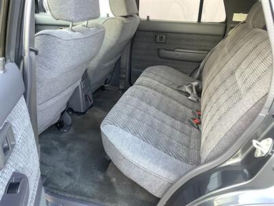 1992 Toyota 4Runner SR5 V6   - Photo 28 - Crest Hill, IL 60403