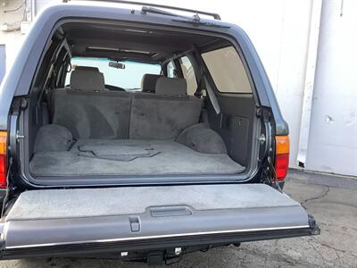 1992 Toyota 4Runner SR5 V6   - Photo 37 - Crest Hill, IL 60403