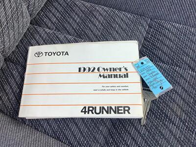 1992 Toyota 4Runner SR5 V6   - Photo 34 - Crest Hill, IL 60403