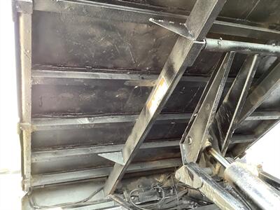 2011 Ford F-350 XL   - Photo 21 - Crest Hill, IL 60403