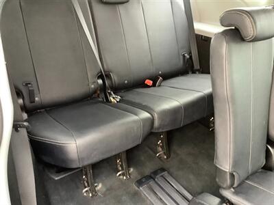 2016 Toyota Sienna SE 8-Passenger   - Photo 29 - Crest Hill, IL 60403