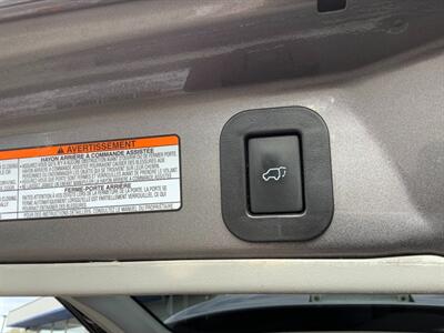 2016 Toyota Sienna SE 8-Passenger   - Photo 38 - Crest Hill, IL 60403