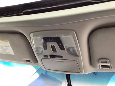 2016 Toyota Sienna SE 8-Passenger   - Photo 35 - Crest Hill, IL 60403