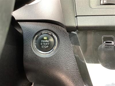 2016 Toyota Sienna SE 8-Passenger   - Photo 22 - Crest Hill, IL 60403