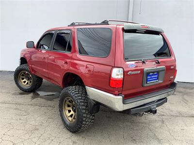 2001 Toyota 4Runner SR5 - Photo 19 - Crest Hill, IL 60403