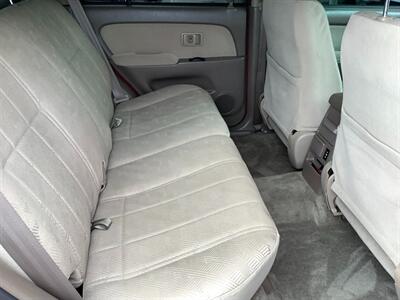 2001 Toyota 4Runner SR5 - Photo 48 - Crest Hill, IL 60403