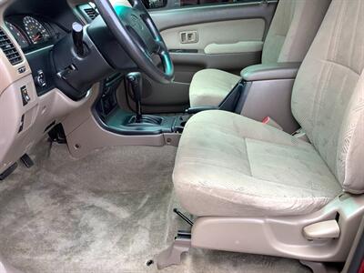 2001 Toyota 4Runner SR5 - Photo 31 - Crest Hill, IL 60403