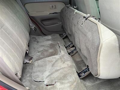 2001 Toyota 4Runner SR5 - Photo 46 - Crest Hill, IL 60403