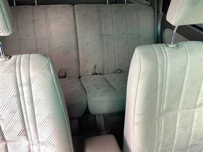 2001 Toyota 4Runner SR5 - Photo 14 - Crest Hill, IL 60403