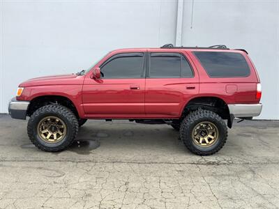 2001 Toyota 4Runner SR5 - Photo 5 - Crest Hill, IL 60403