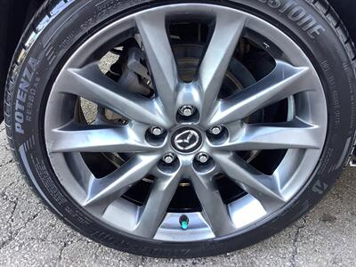 2018 Mazda Mazda3 Touring - Photo 41 - Crest Hill, IL 60403