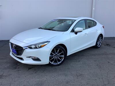 2018 Mazda Mazda3 Touring - Photo 2 - Crest Hill, IL 60403