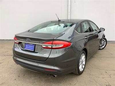 2017 Ford Fusion SE   - Photo 6 - Crest Hill, IL 60403