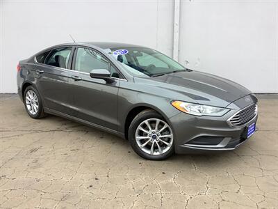 2017 Ford Fusion SE   - Photo 10 - Crest Hill, IL 60403