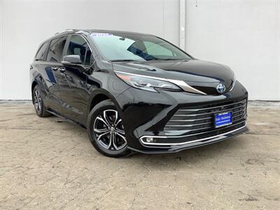 2025 Toyota Sienna Platinum   - Photo 11 - Crest Hill, IL 60403