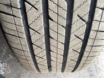 2025 Toyota Sienna Platinum   - Photo 80 - Crest Hill, IL 60403