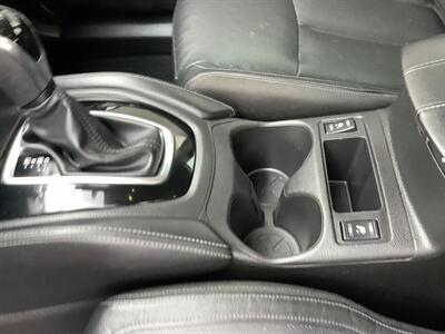 2017 Nissan Rogue Sport SL   - Photo 16 - Crest Hill, IL 60403