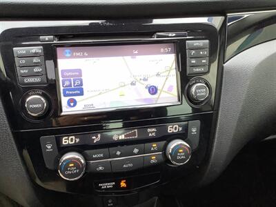 2017 Nissan Rogue Sport SL   - Photo 25 - Crest Hill, IL 60403