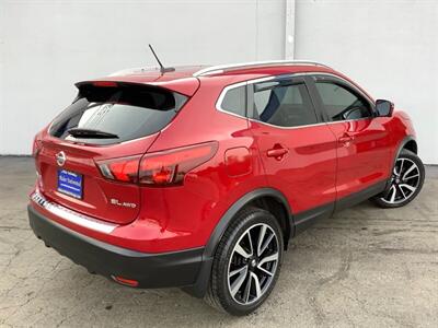 2017 Nissan Rogue Sport SL - Photo 6 - Crest Hill, IL 60403