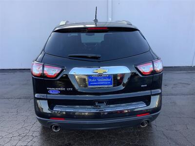 2016 Chevrolet Traverse LTZ - Photo 5 - Crest Hill, IL 60403