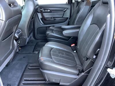 2016 Chevrolet Traverse LTZ - Photo 27 - Crest Hill, IL 60403