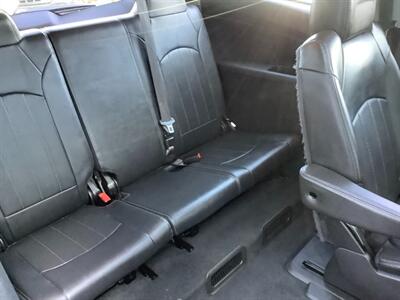 2016 Chevrolet Traverse LTZ - Photo 35 - Crest Hill, IL 60403