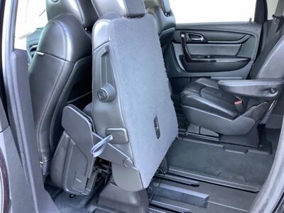 2016 Chevrolet Traverse LTZ - Photo 28 - Crest Hill, IL 60403