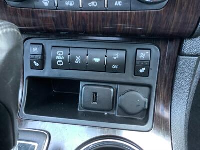 2016 Chevrolet Traverse LTZ - Photo 23 - Crest Hill, IL 60403
