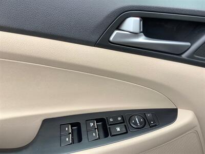 2016 Hyundai TUCSON Limited   - Photo 12 - Crest Hill, IL 60403