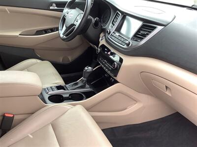 2016 Hyundai TUCSON Limited   - Photo 32 - Crest Hill, IL 60403