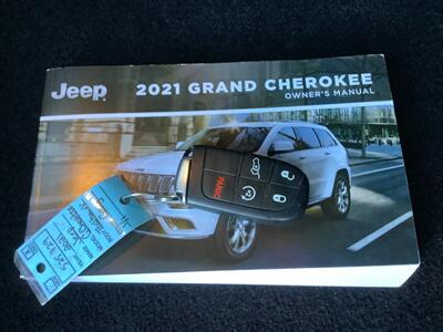2021 Jeep Grand Cherokee Trailhawk  Window Sticker of $50,405! Loaded! - Photo 39 - Crest Hill, IL 60403