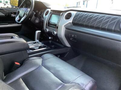 2014 Toyota Tundra Platinum   - Photo 32 - Crest Hill, IL 60403