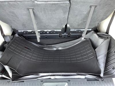 2012 Chrysler Town & Country Touring-L   - Photo 43 - Crest Hill, IL 60403