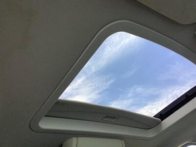 2012 Chrysler Town & Country Touring-L - Photo 32 - Crest Hill, IL 60403