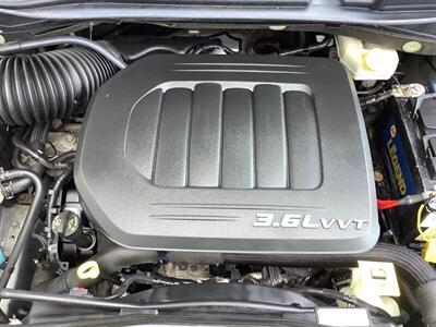 2012 Chrysler Town & Country Touring-L - Photo 52 - Crest Hill, IL 60403