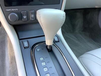 2002 Cadillac Eldorado ESC   - Photo 17 - Crest Hill, IL 60403