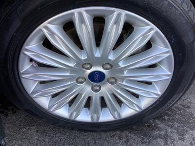 2014 Ford Fusion Energi Titanium   - Photo 44 - Crest Hill, IL 60403