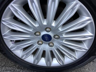 2014 Ford Fusion Energi Titanium   - Photo 46 - Crest Hill, IL 60403