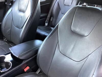 2014 Ford Fusion Energi Titanium   - Photo 28 - Crest Hill, IL 60403