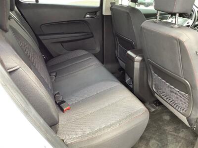 2015 Chevrolet Equinox LT   - Photo 24 - Crest Hill, IL 60403