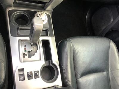 2011 Toyota 4Runner Limited - Photo 21 - Crest Hill, IL 60403