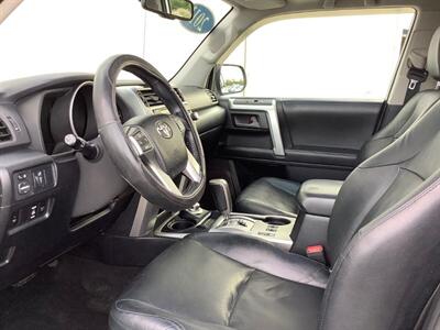 2011 Toyota 4Runner Limited - Photo 16 - Crest Hill, IL 60403