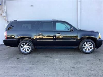 2013 GMC Yukon   - Photo 9 - Crest Hill, IL 60403